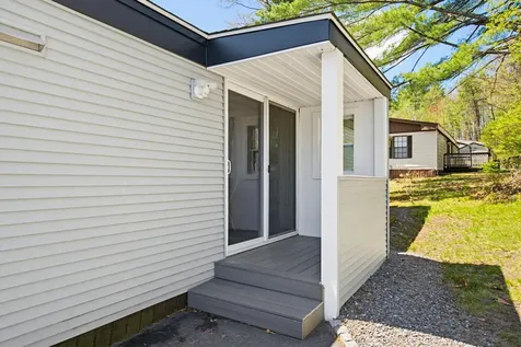 55 Roger Road Goffstown NH 03045