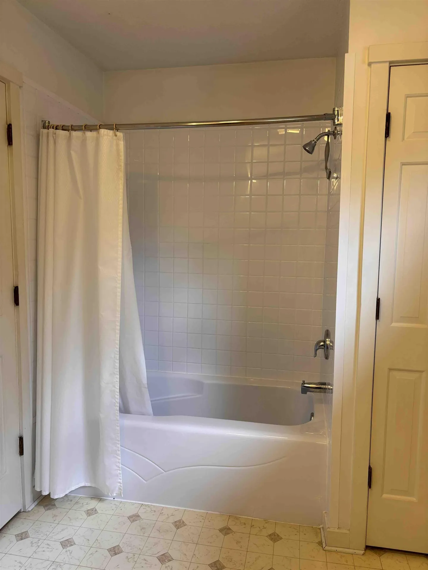 34 Floyd Avenue Lebanon NH 03784