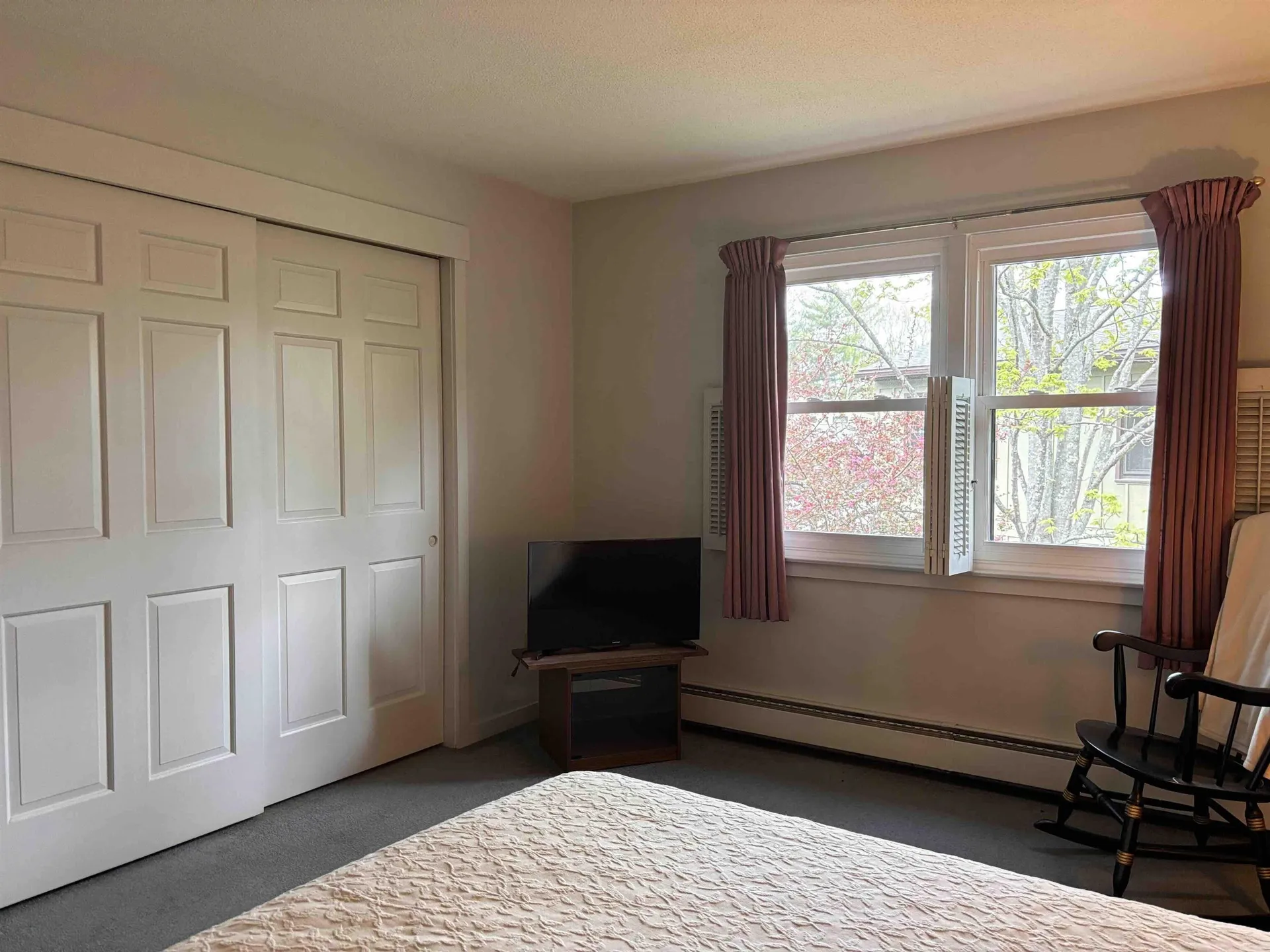 34 Floyd Avenue Lebanon NH 03784