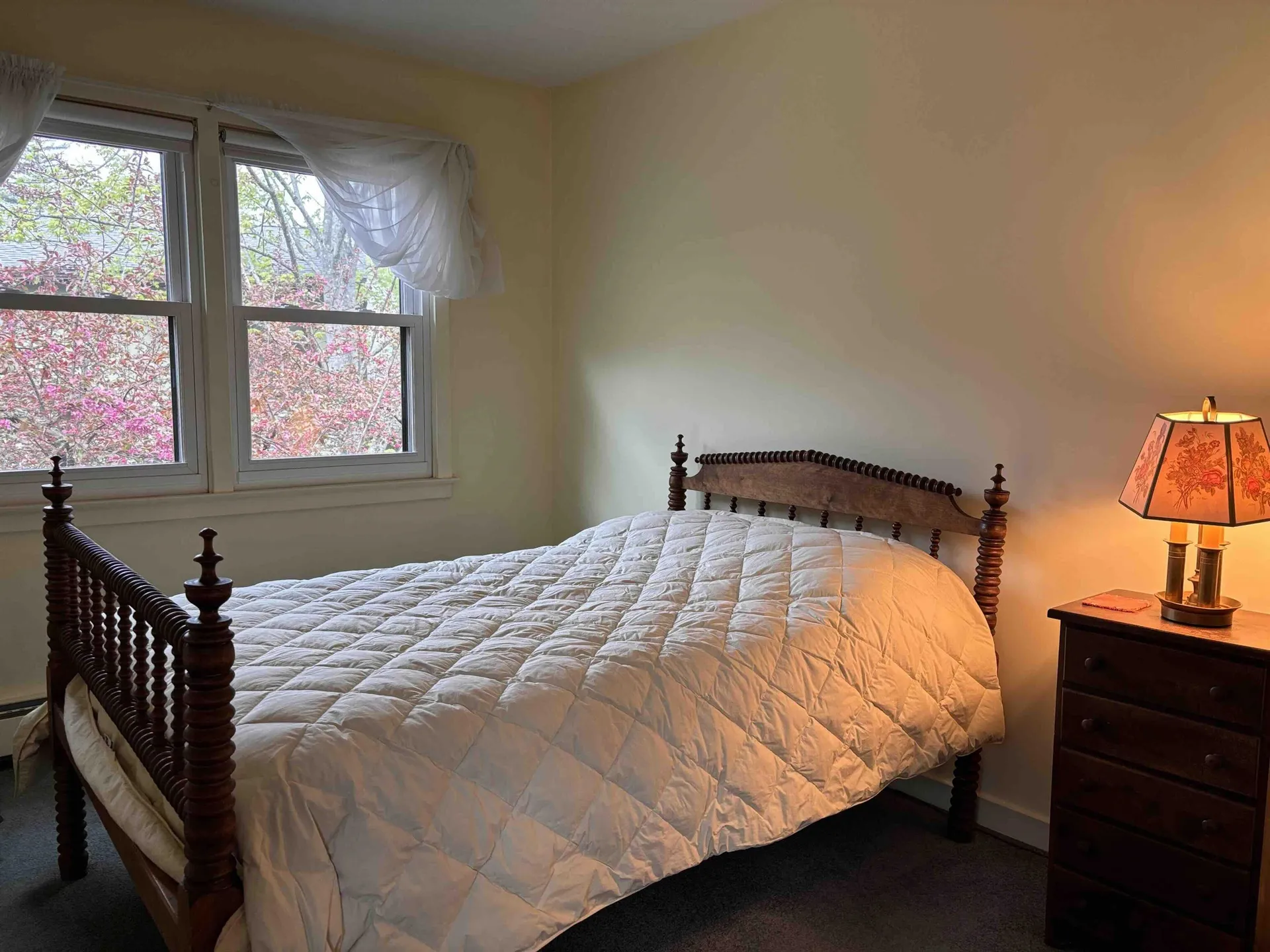 34 Floyd Avenue Lebanon NH 03784
