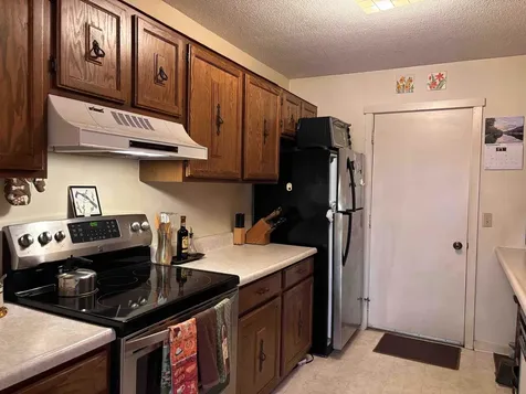 34 Floyd Avenue Lebanon NH 03784
