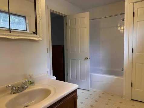 34 Floyd Avenue Lebanon NH 03784