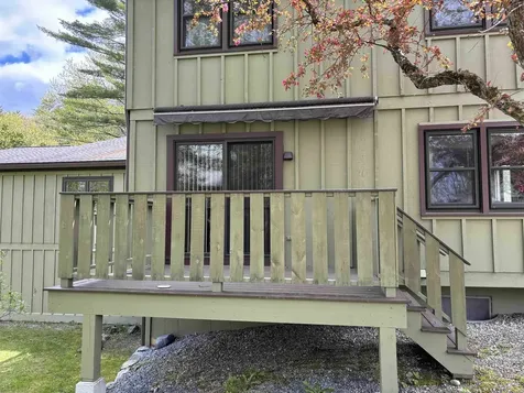 34 Floyd Avenue Lebanon NH 03784