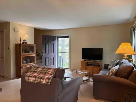 34 Floyd Avenue Lebanon NH 03784