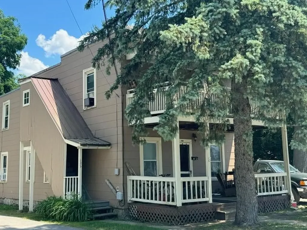 123 Bradford Street Bennington VT 05201