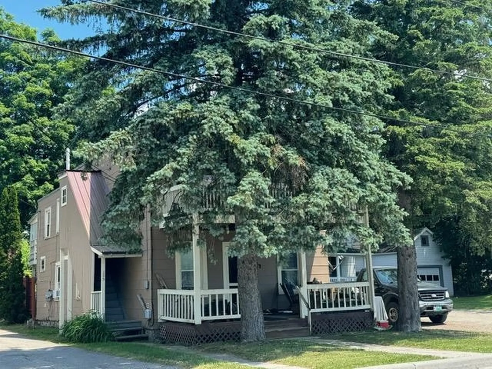 123 Bradford Street Bennington VT 05201