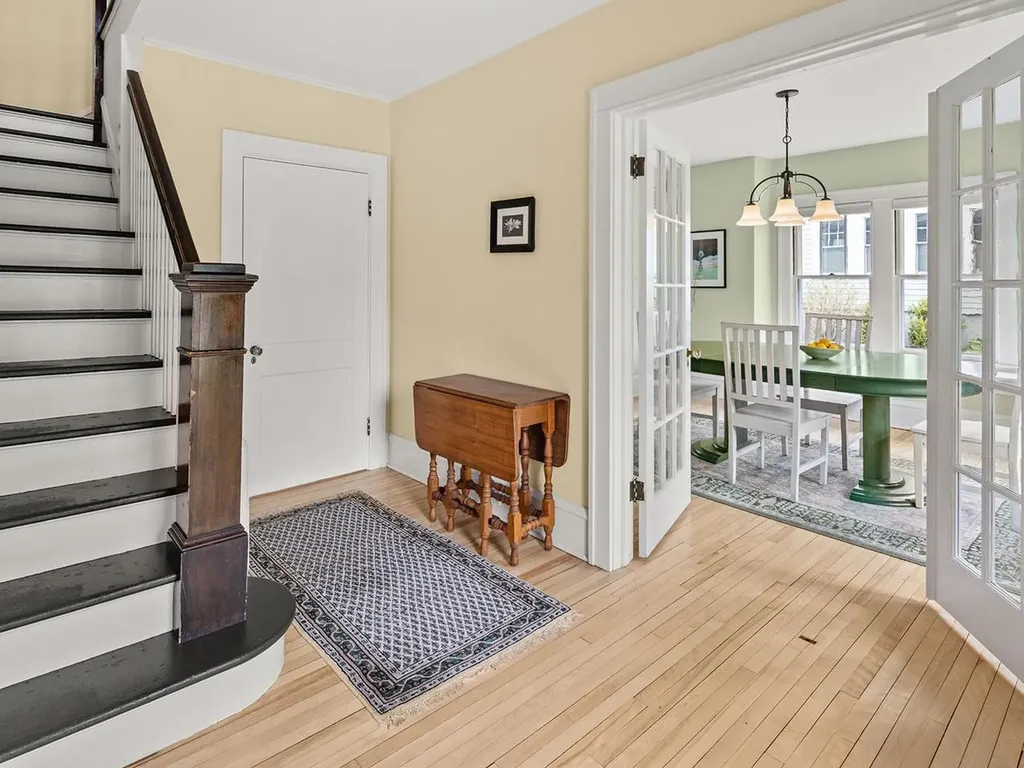 28 Henderson Terrace Burlington VT 05401