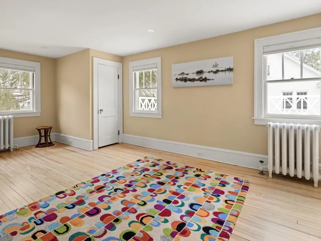 28 Henderson Terrace Burlington VT 05401