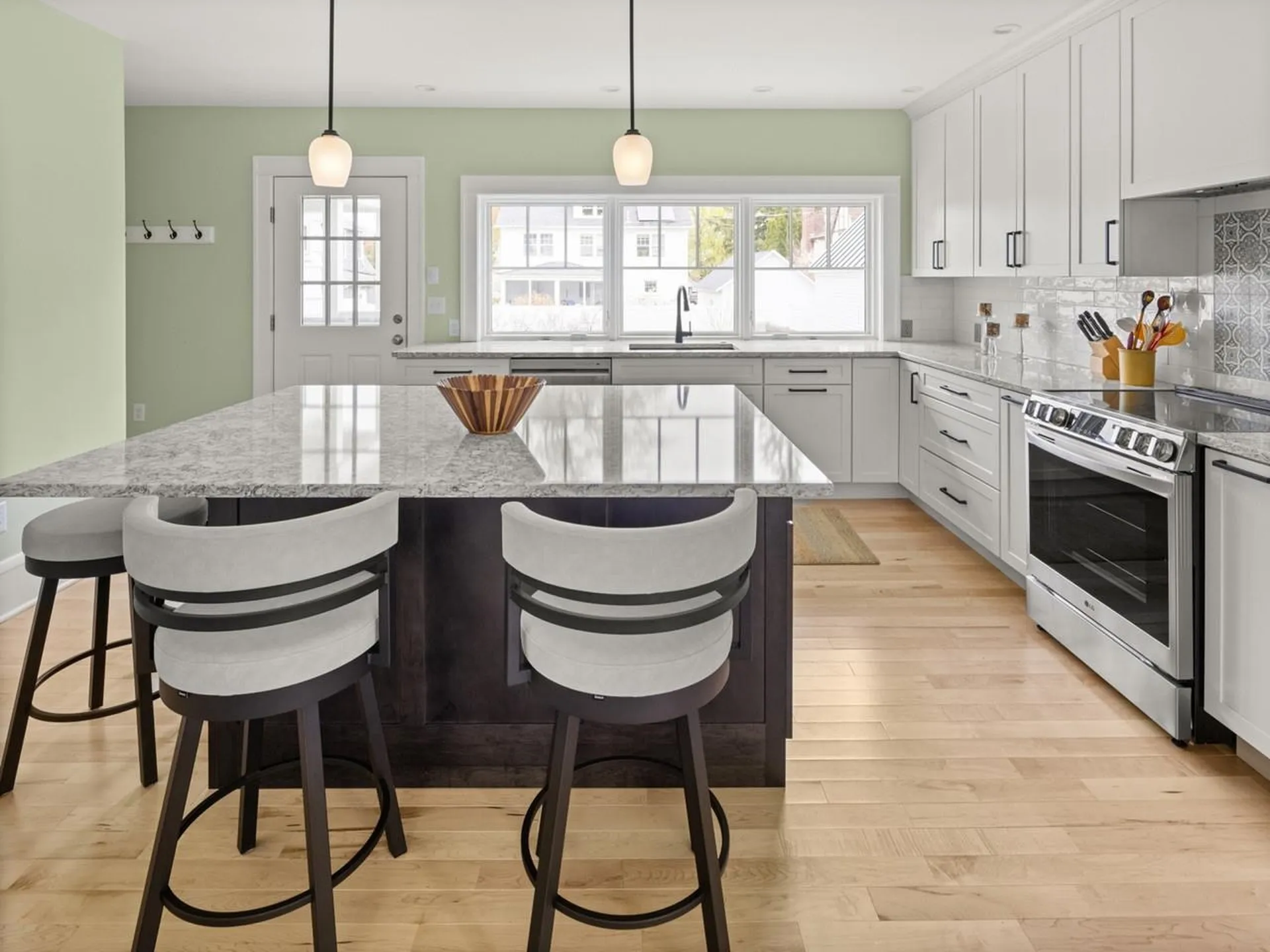 28 Henderson Terrace Burlington VT 05401