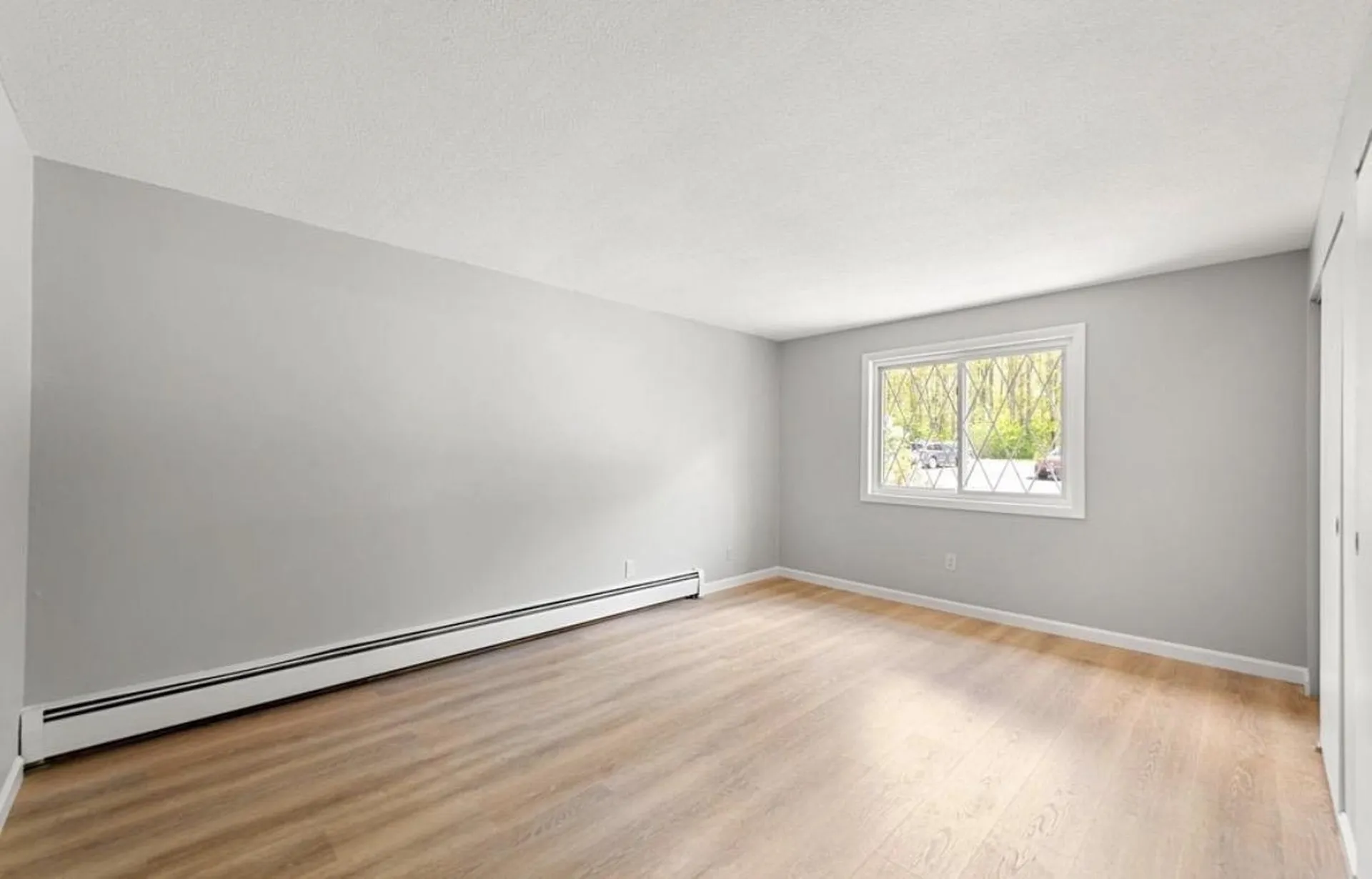 3 Pembroke Drive Derry NH 03038