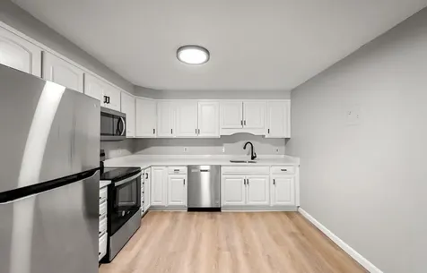 3 Pembroke Drive Derry NH 03038
