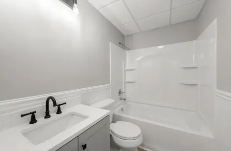 3 Pembroke Drive Derry NH 03038