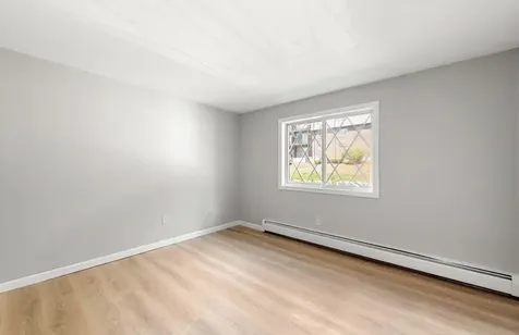 3 Pembroke Drive Derry NH 03038