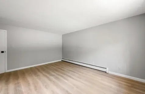 3 Pembroke Drive Derry NH 03038