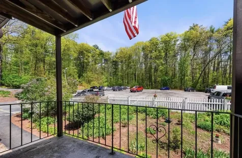 3 Pembroke Drive Derry NH 03038