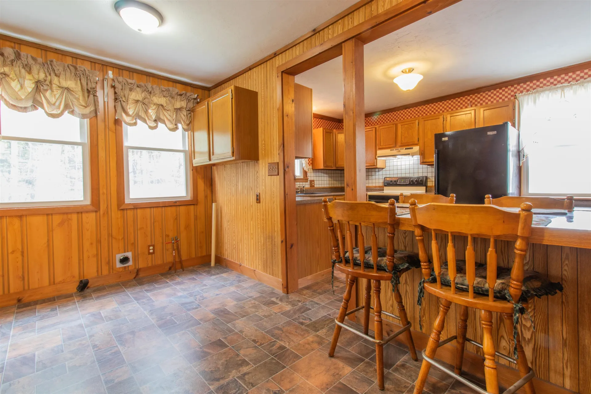 60 Robinson Road Hudson NH 03051