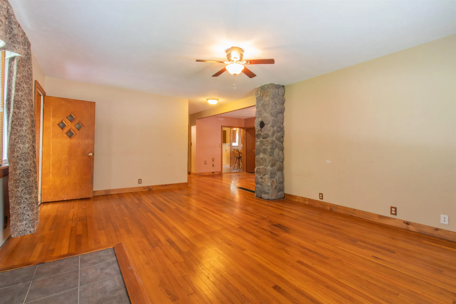 60 Robinson Road Hudson NH 03051