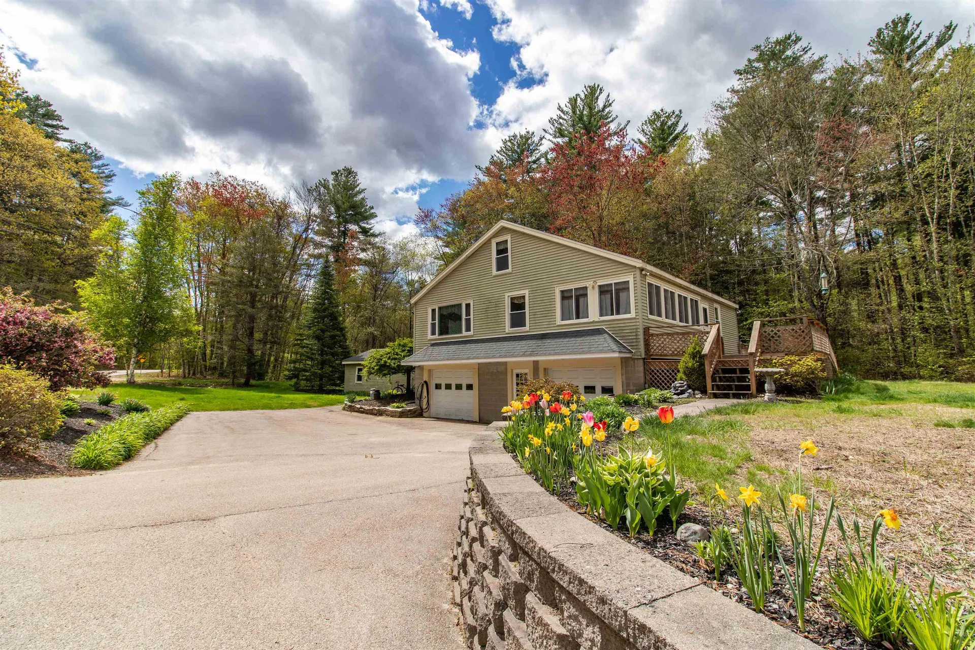 60 Robinson Road Hudson NH 03051