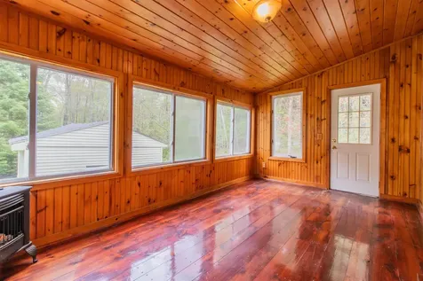 60 Robinson Road Hudson NH 03051
