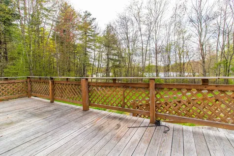 60 Robinson Road Hudson NH 03051