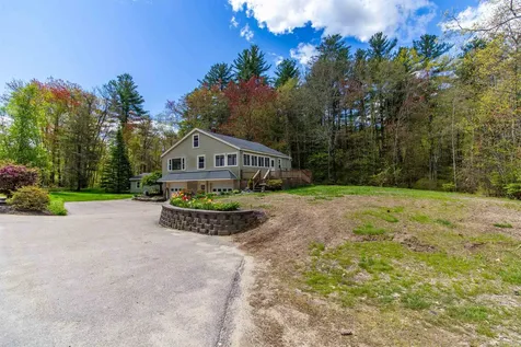 60 Robinson Road Hudson NH 03051