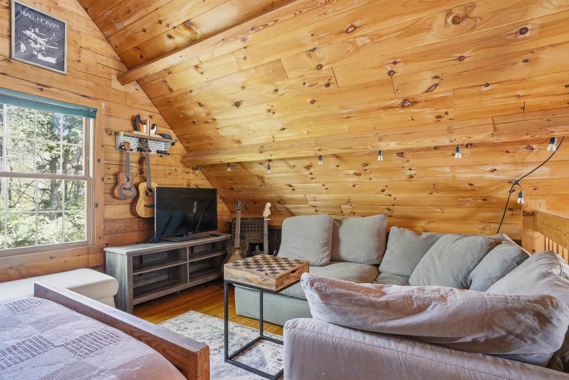15 Sargent Drive Raymond NH 03077