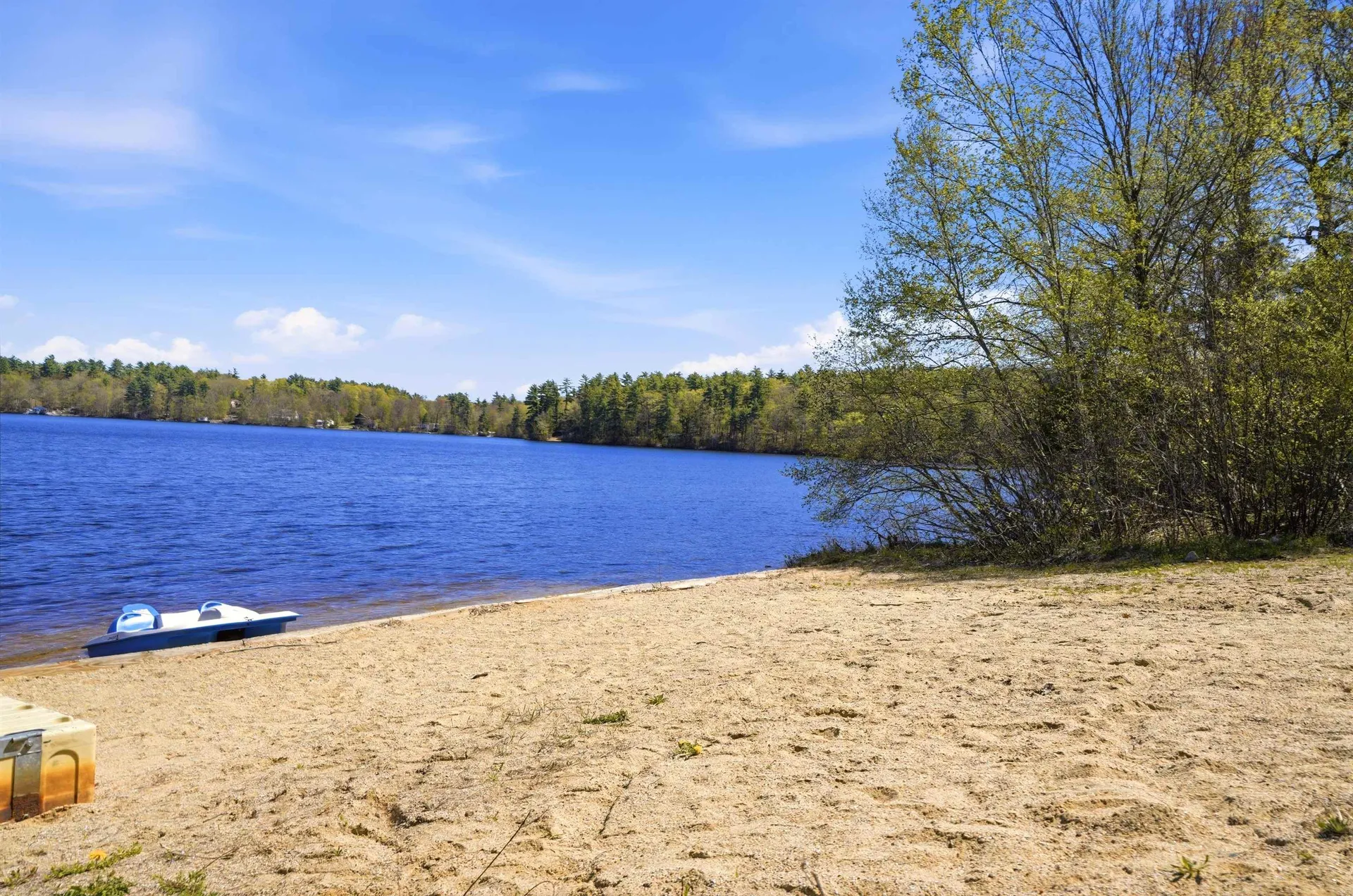 15 Sargent Drive Raymond NH 03077