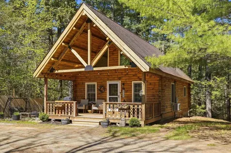 15 Sargent Drive Raymond NH 03077