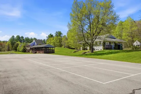 15 Sargent Drive Raymond NH 03077