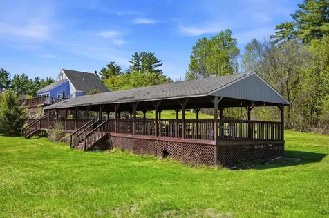 15 Sargent Drive Raymond NH 03077