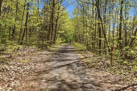 15 Sargent Drive Raymond NH 03077