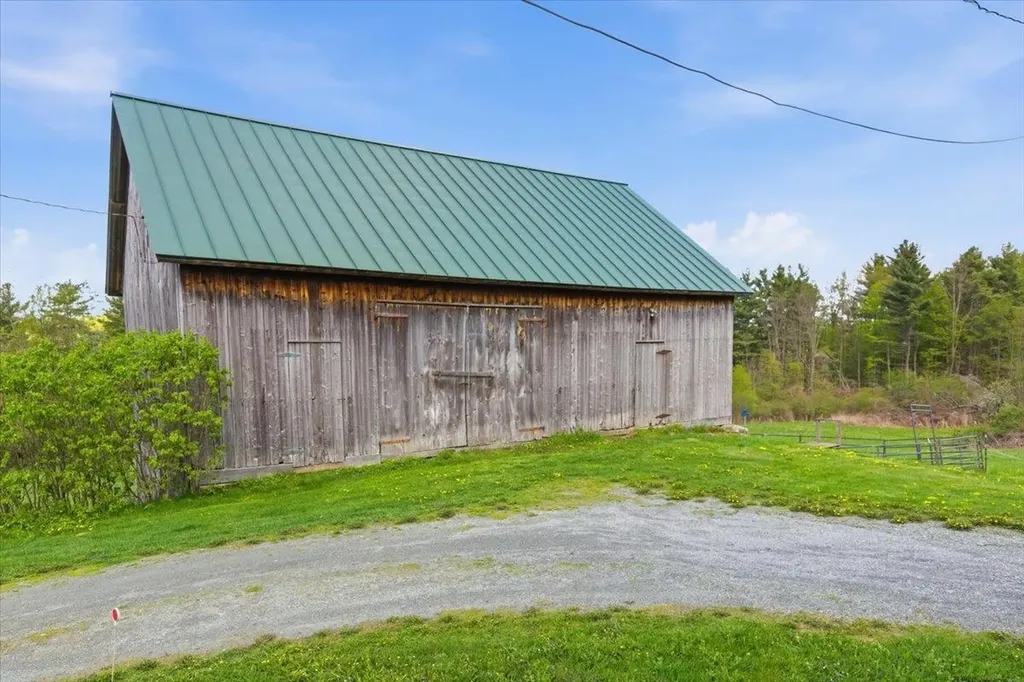 971 South Stream Road Bennington VT 05201