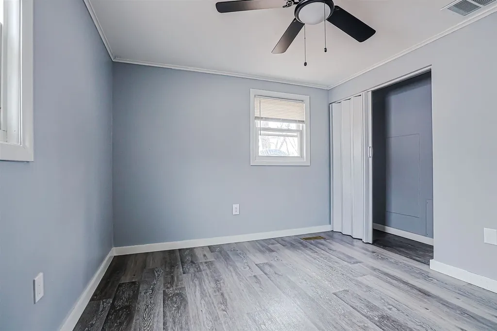 9 Oneida Circle Nashua NH 03060