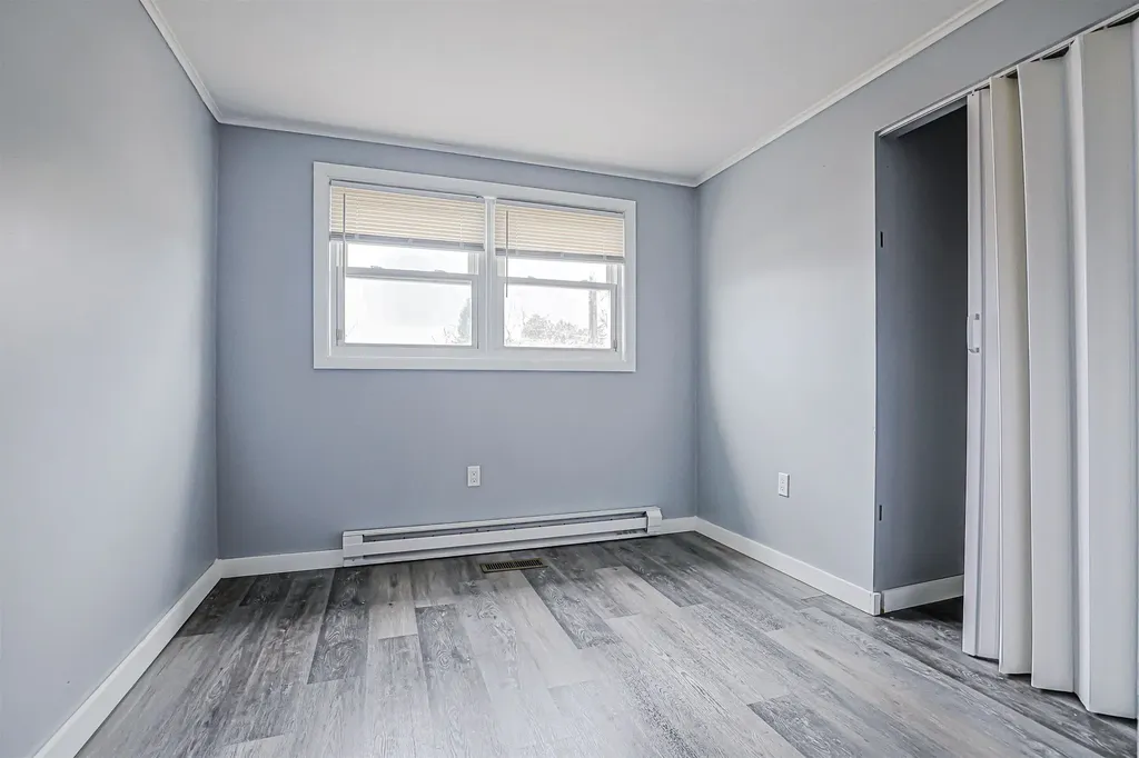9 Oneida Circle Nashua NH 03060