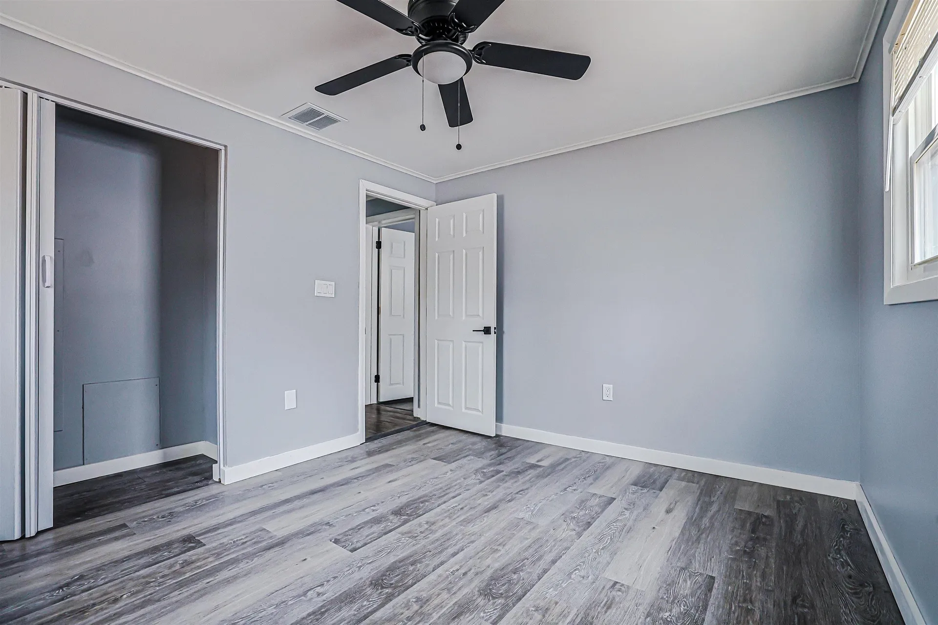 9 Oneida Circle Nashua NH 03060