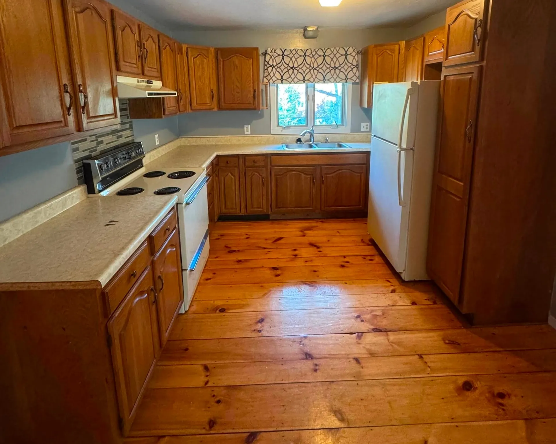 174 Hackett Hill Road Hooksett NH 03106