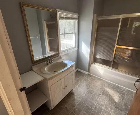 174 Hackett Hill Road Hooksett NH 03106