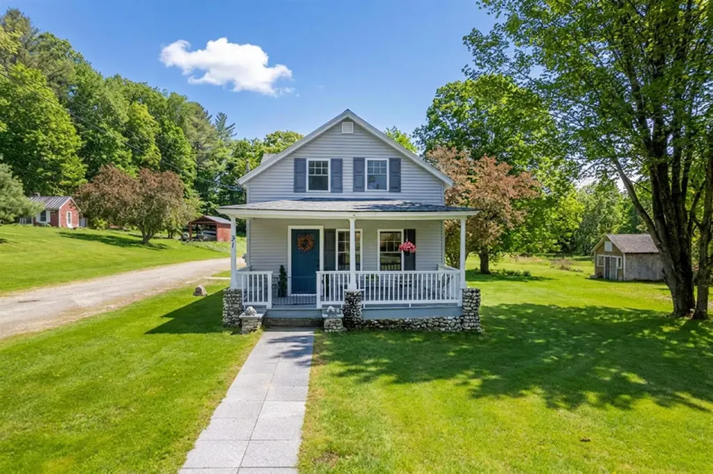 31 West Street Middletown Springs VT 05757