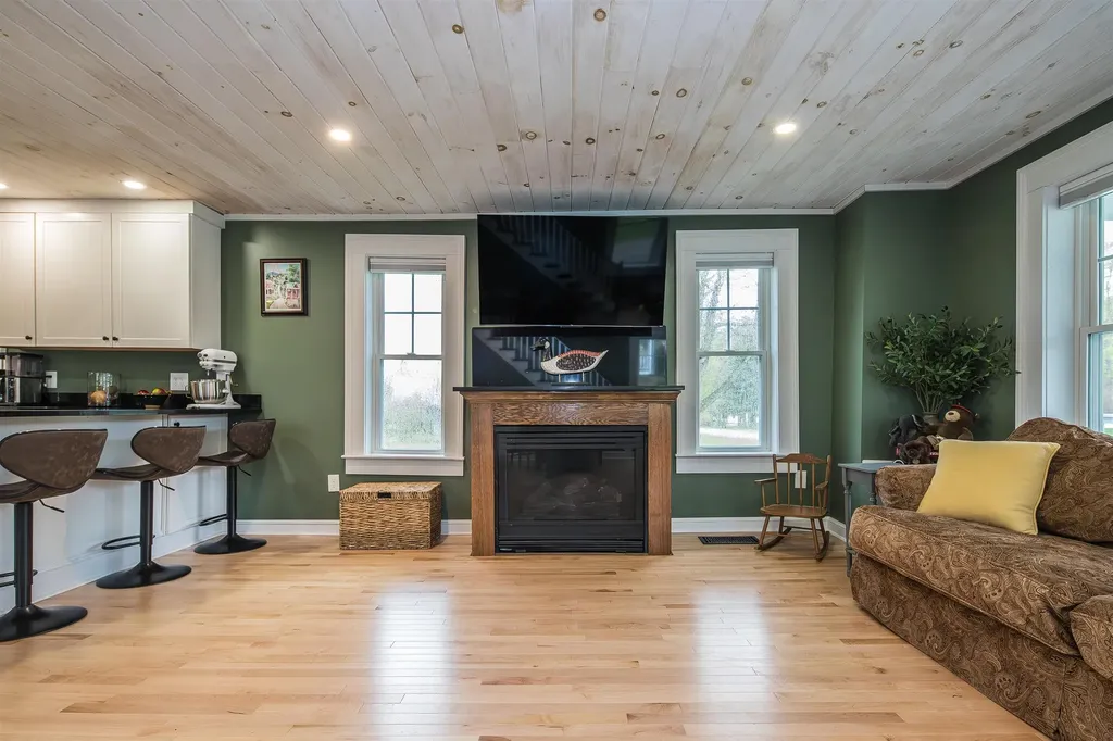 31 West Street Middletown Springs VT 05757