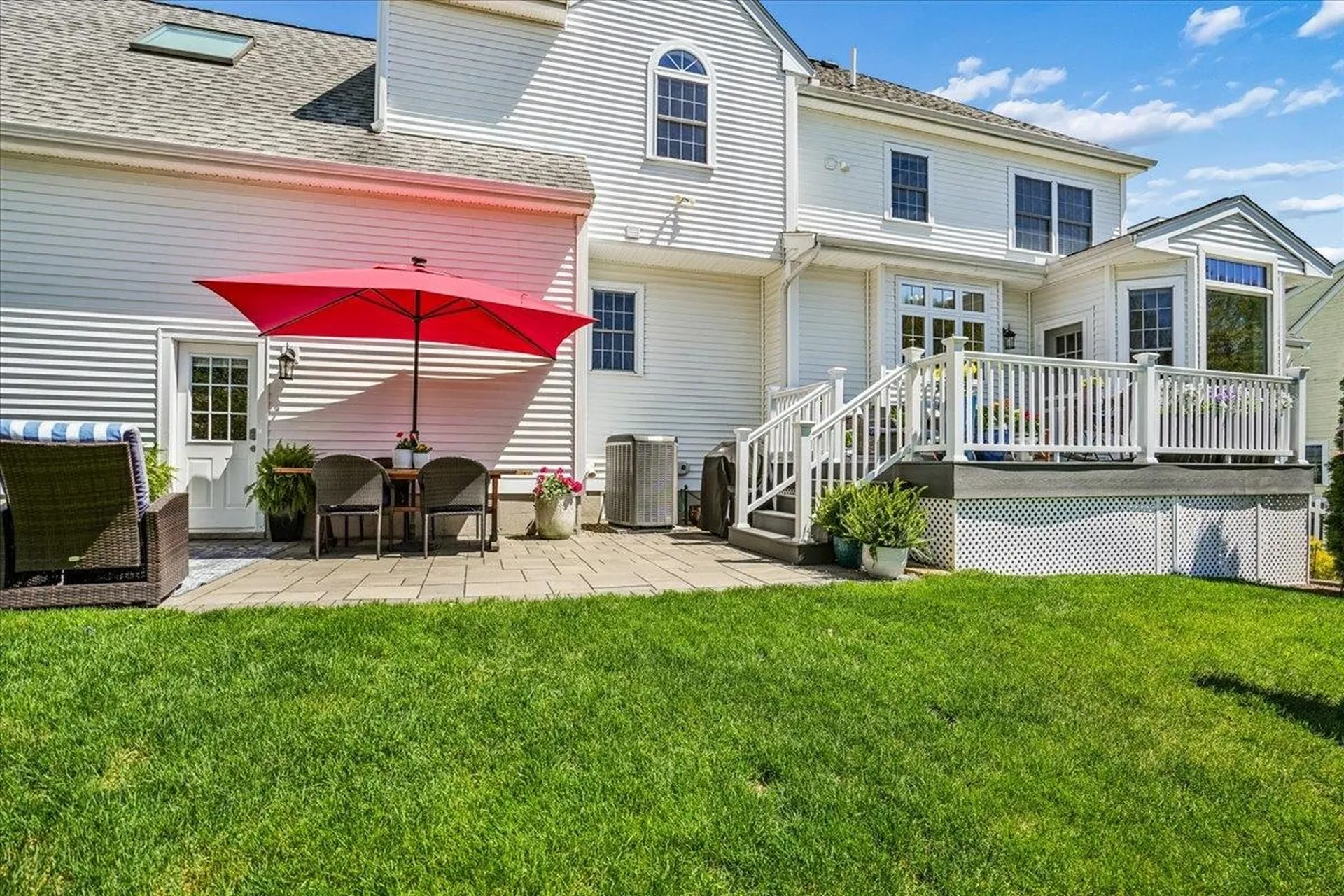 3 Crimson Court Nashua NH 03063