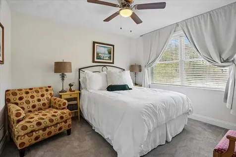 3 Crimson Court Nashua NH 03063