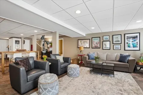 3 Crimson Court Nashua NH 03063