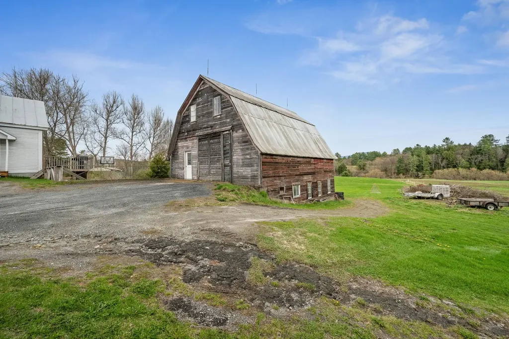 2892 Us Route 2 East Montpelier VT 05651