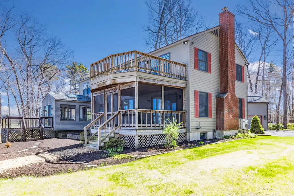 3 Swan Terrace Greenland NH 03840