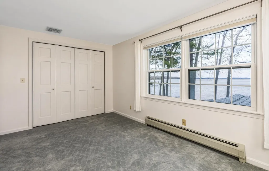 3 Swan Terrace Greenland NH 03840