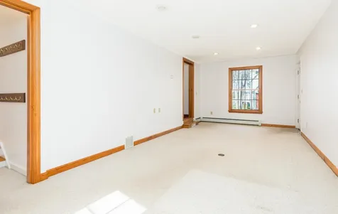 3 Swan Terrace Greenland NH 03840