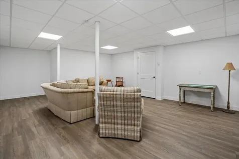7 John Hardie Way Chichester NH 03258