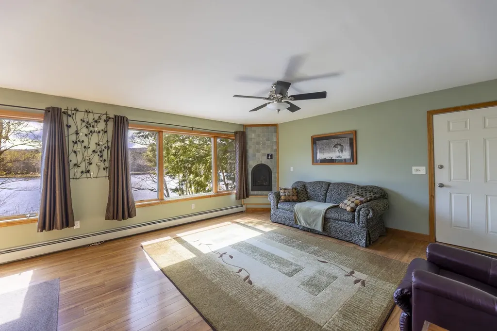 1068 Goose Pond Road Canaan NH 03741