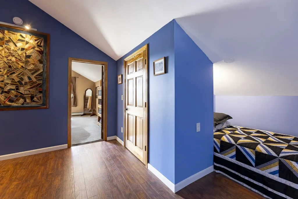 1068 Goose Pond Road Canaan NH 03741