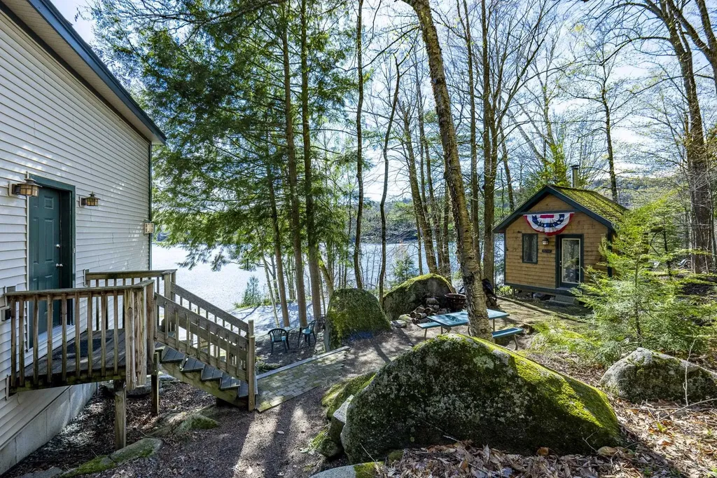 1068 Goose Pond Road Canaan NH 03741
